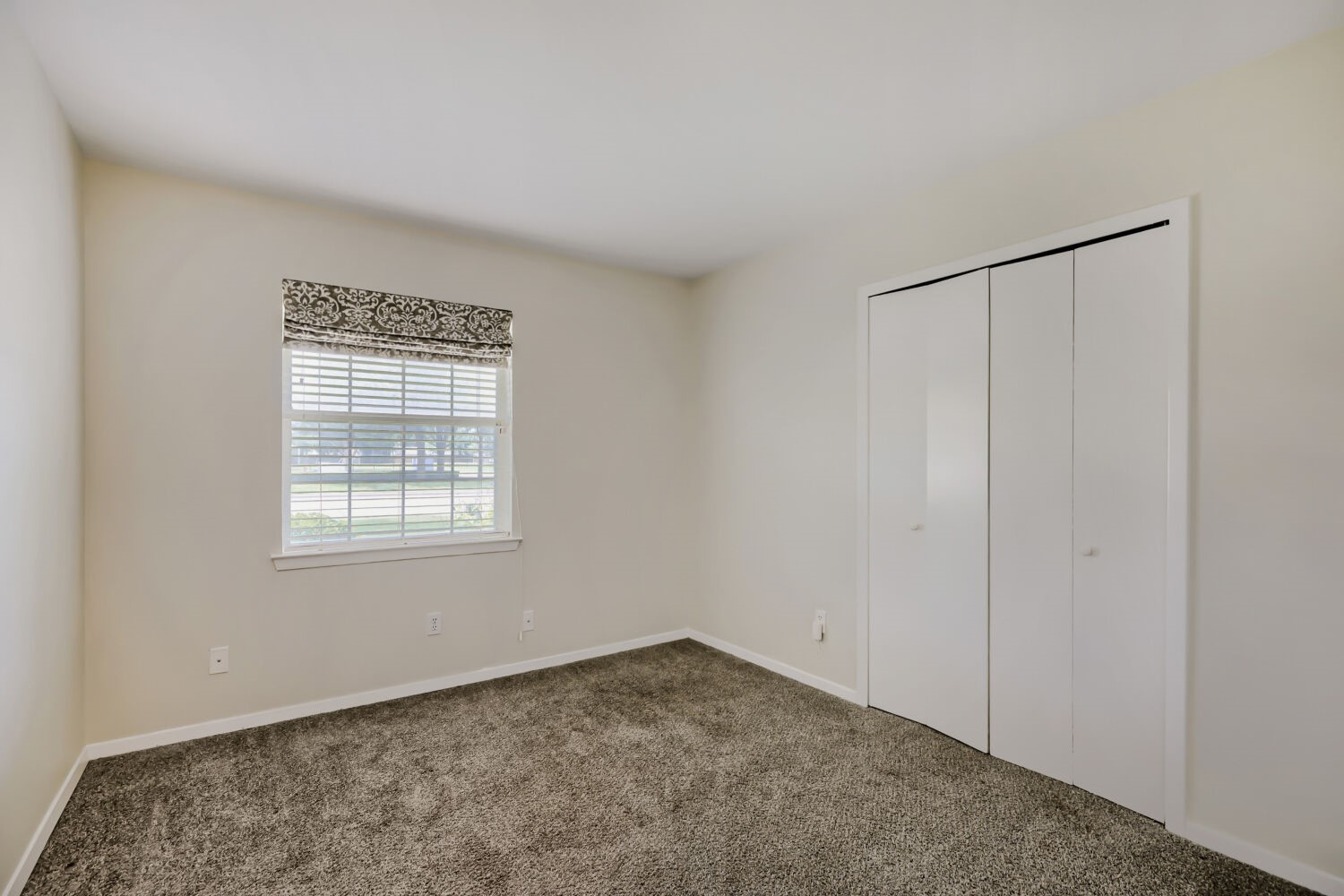 2307 Fyke Road Carrollton TX 75006