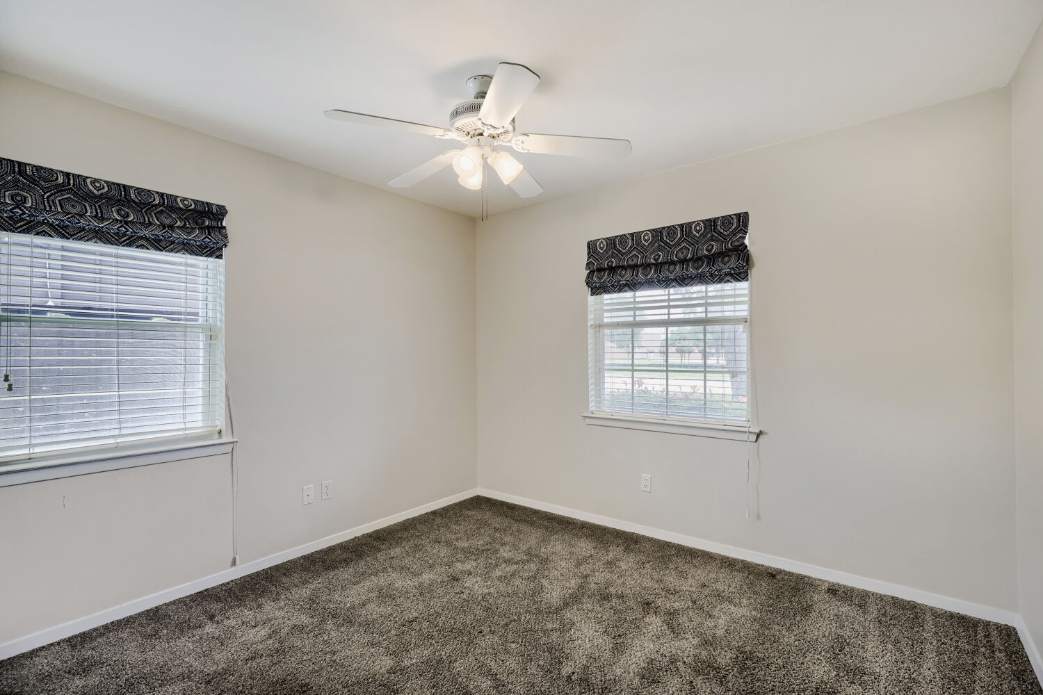 2307 Fyke Road Carrollton TX 75006
