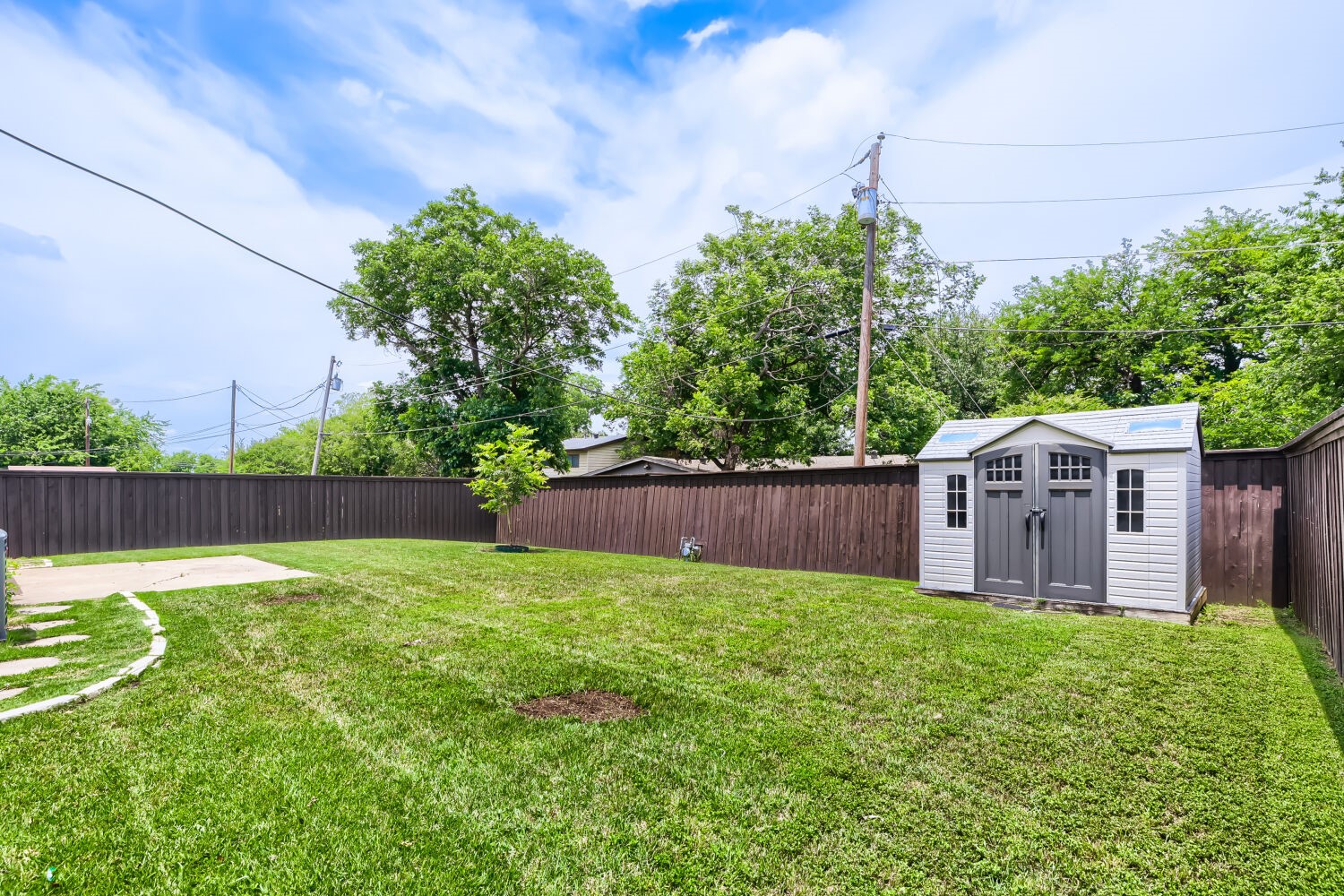 2307 Fyke Road Carrollton TX 75006