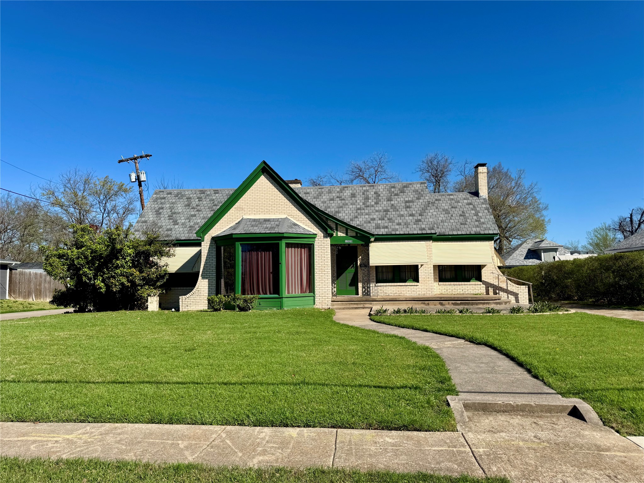 1320 Park Street Greenville TX 75401
