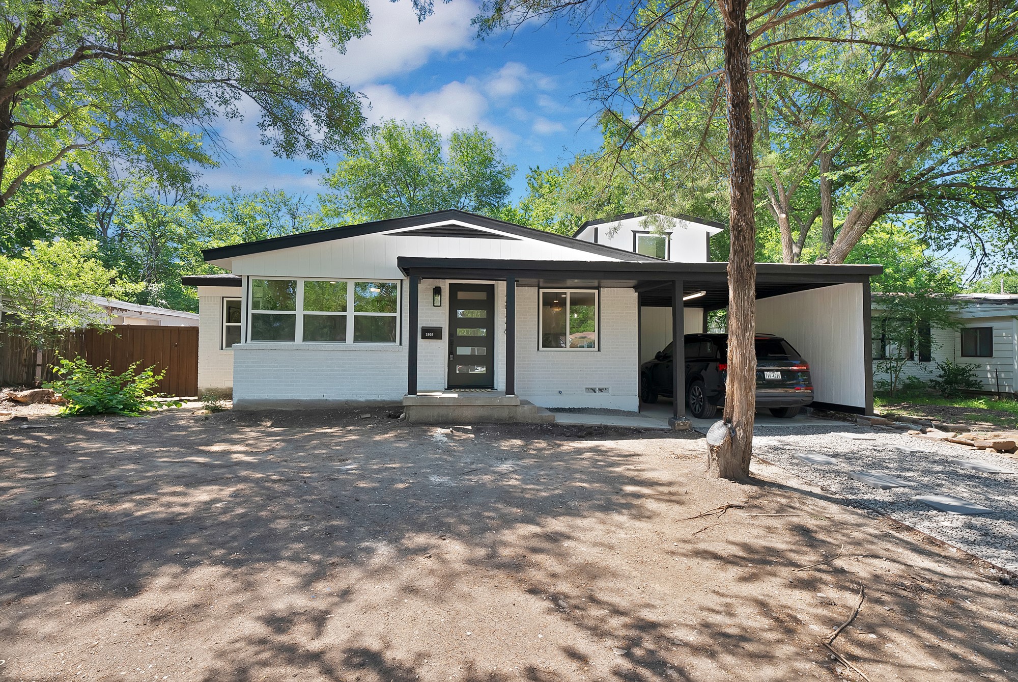 2926 Hillglenn Road Dallas TX 75228