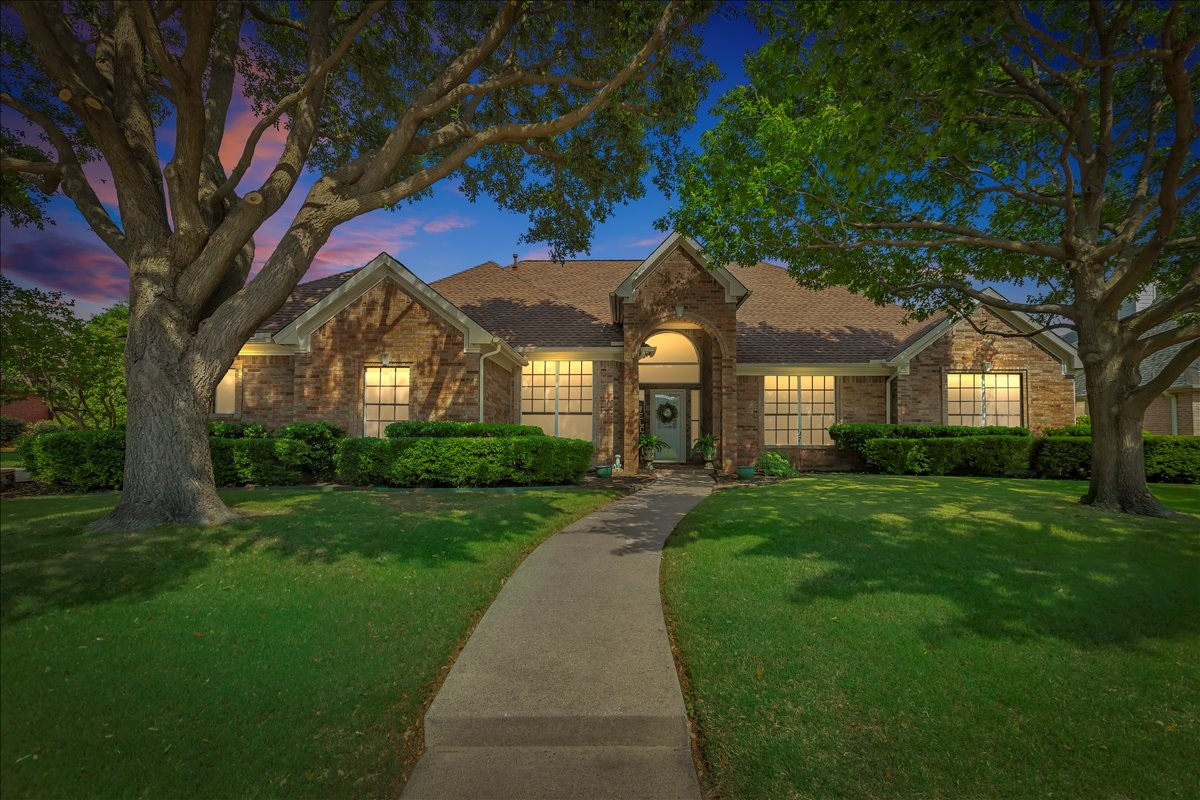 6012 Crestside Drive Flower Mound TX 75028