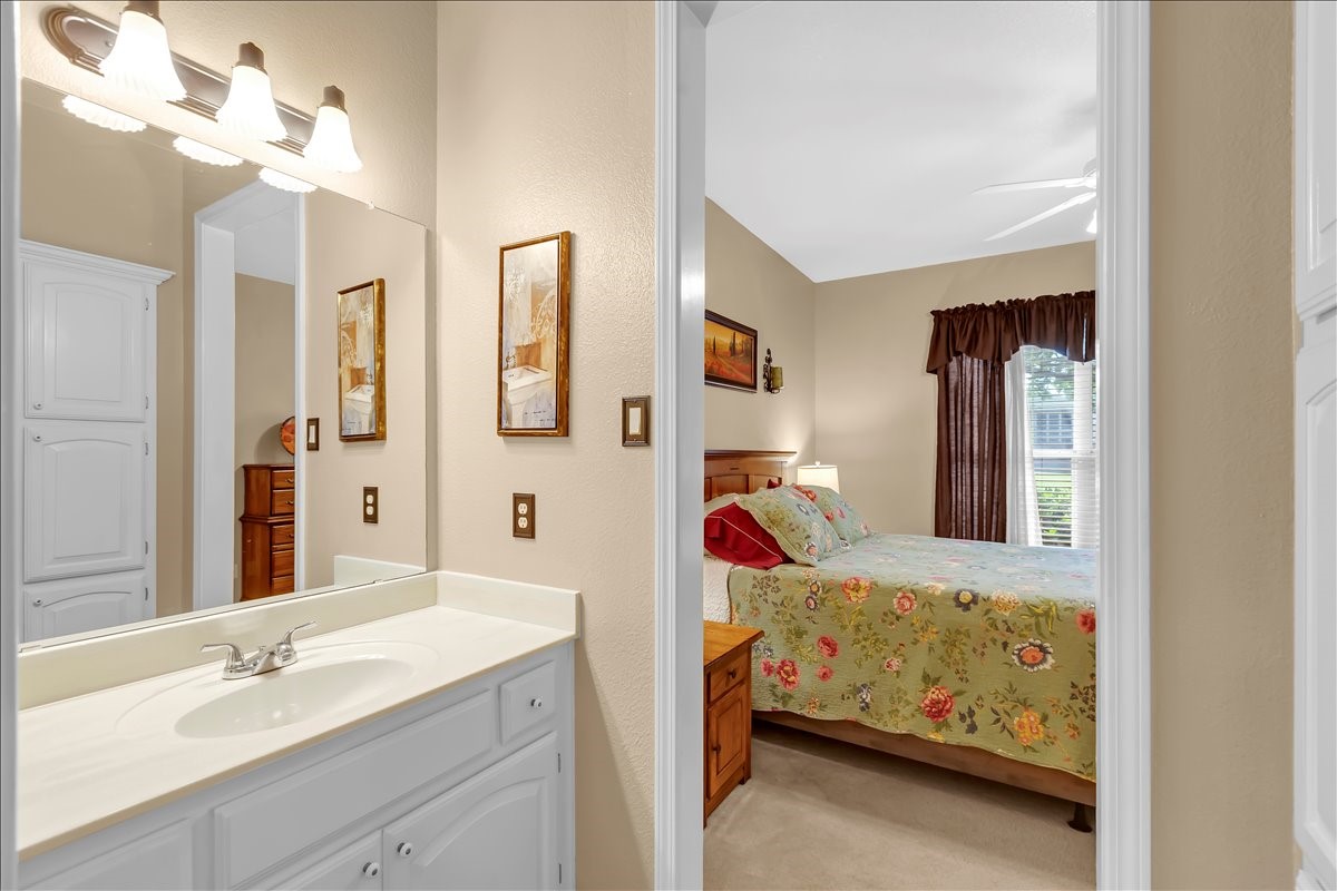 6012 Crestside Drive Flower Mound TX 75028