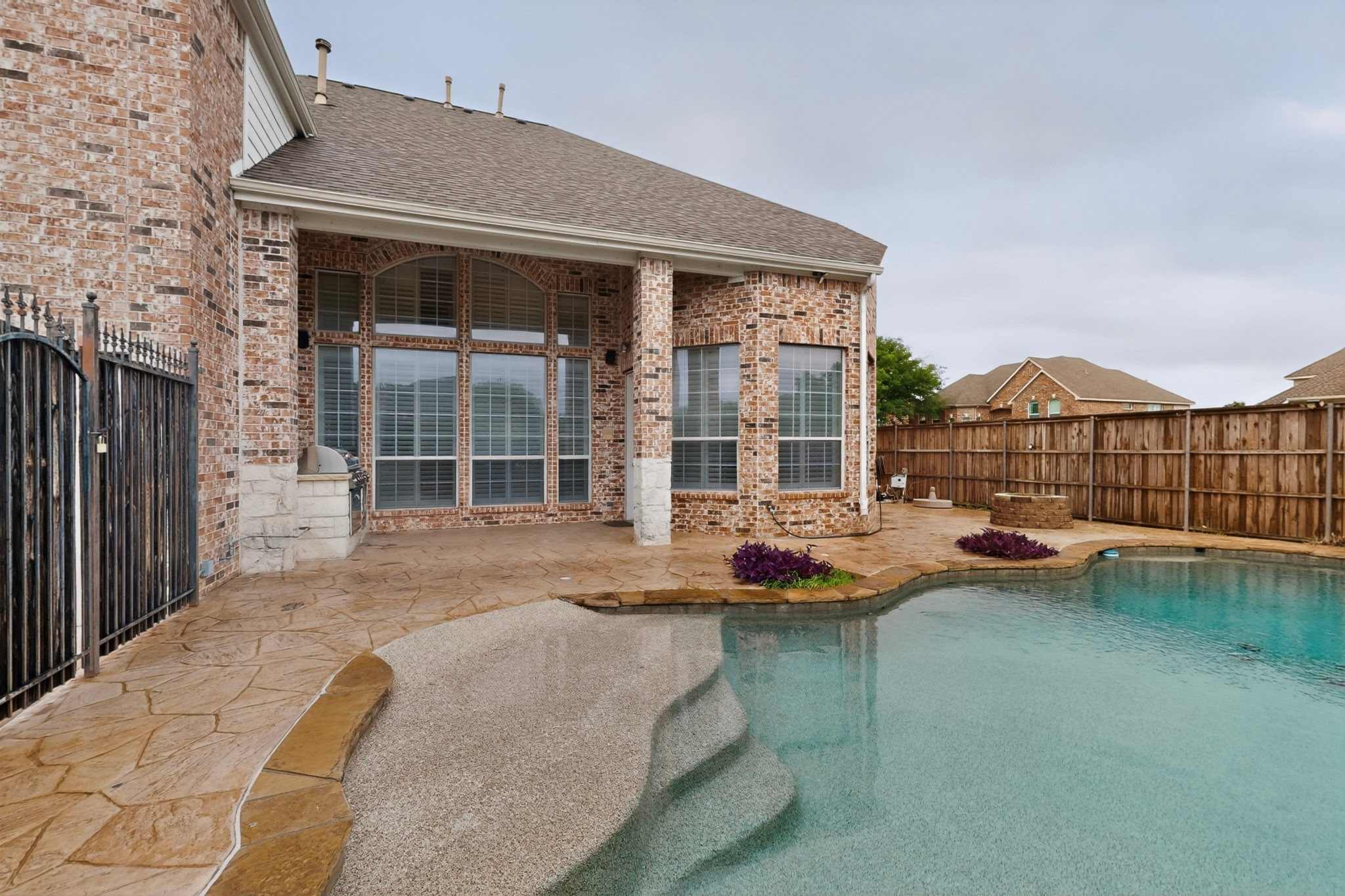 2601 Fairfield Drive Richardson TX 75082