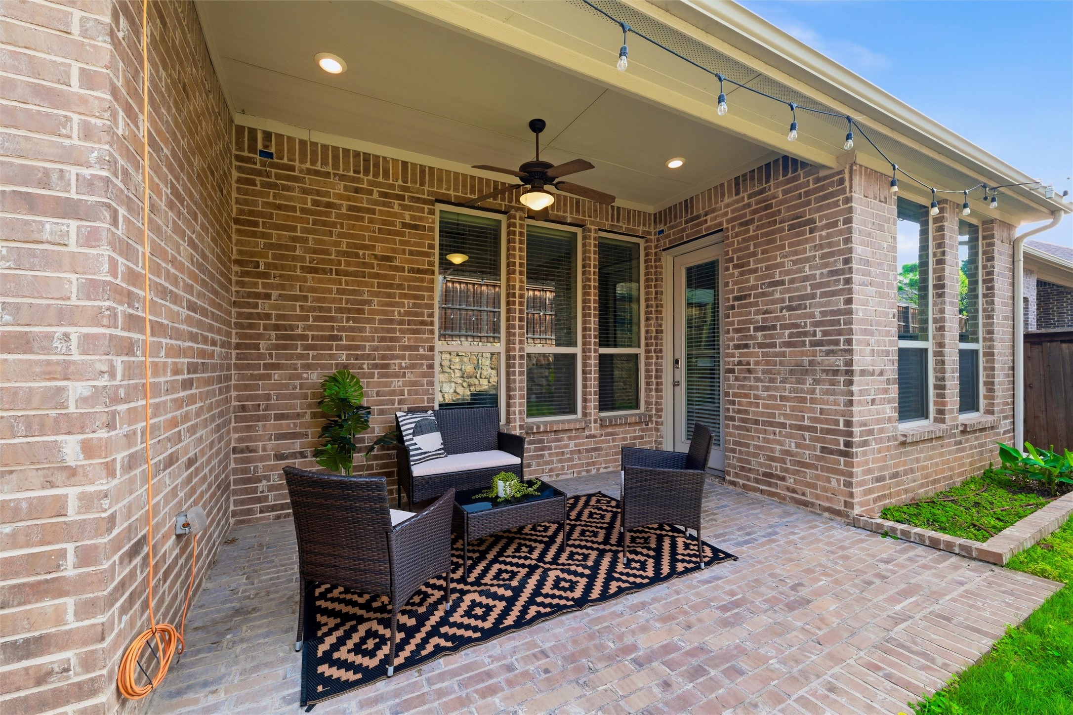 3815 Wind Cave Bend Irving TX 75063