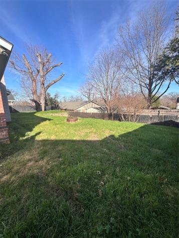 4203 Ravenhill Lane Arlington TX 76016