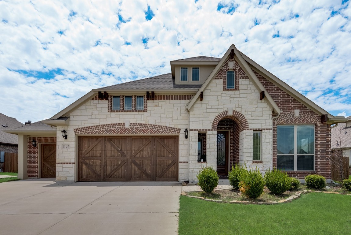 1124 Richard Pittmon Drive Desoto TX 75115