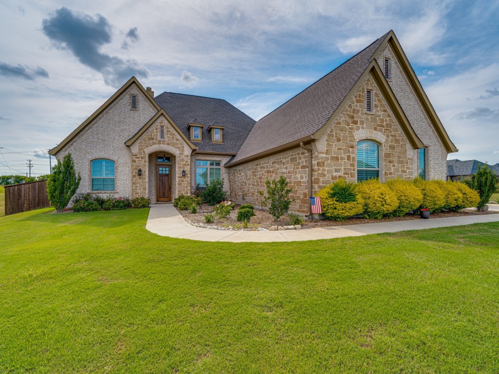 1021 Chester Court Midlothian TX 76065