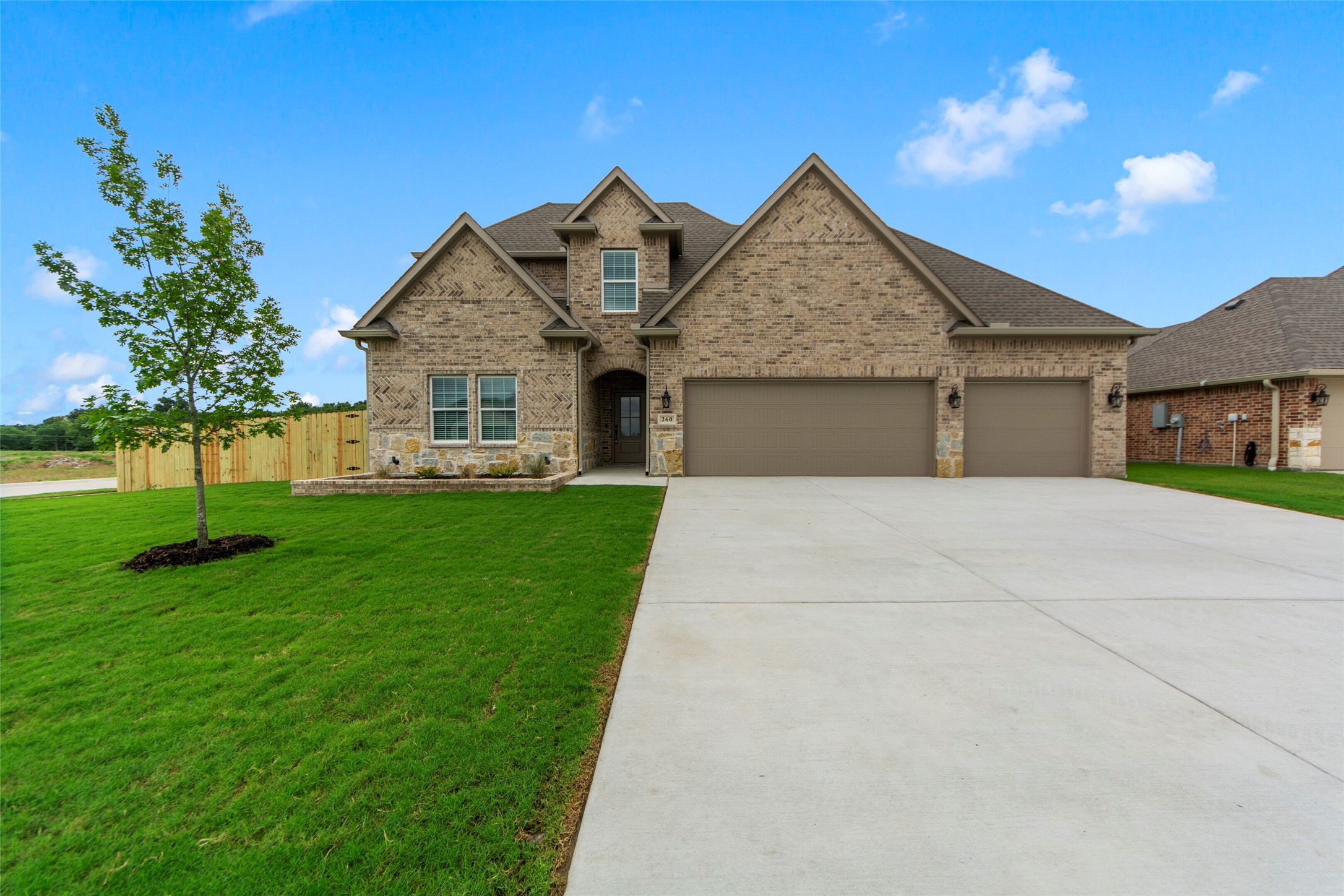 260 Brent Lane Greenville TX 75402