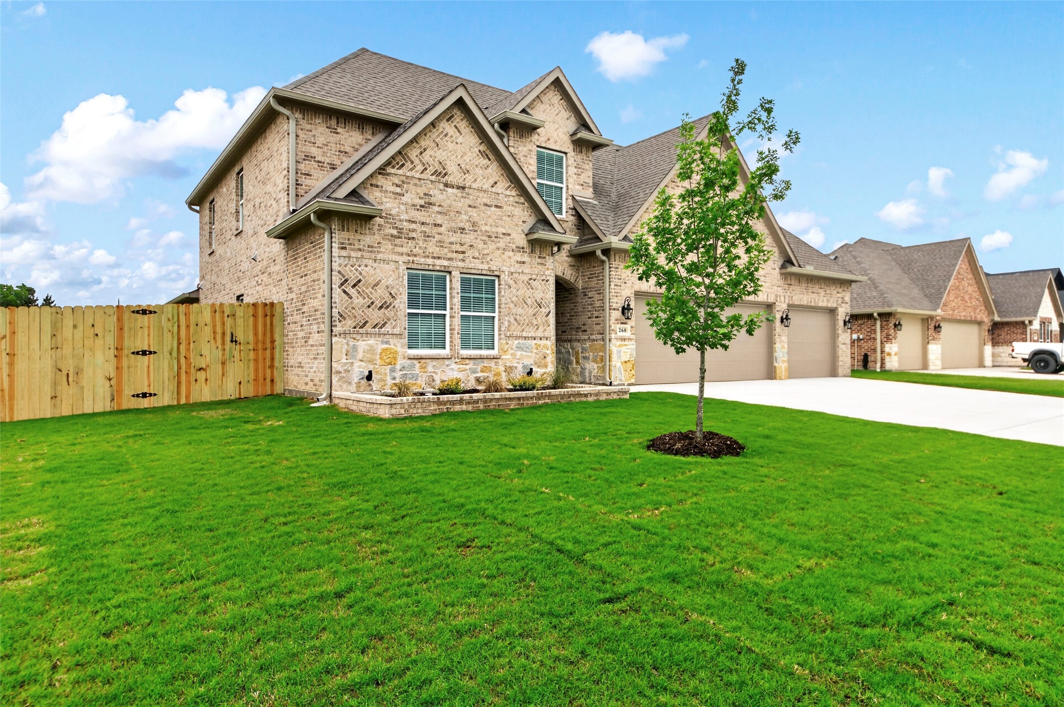 260 Brent Lane Greenville TX 75402