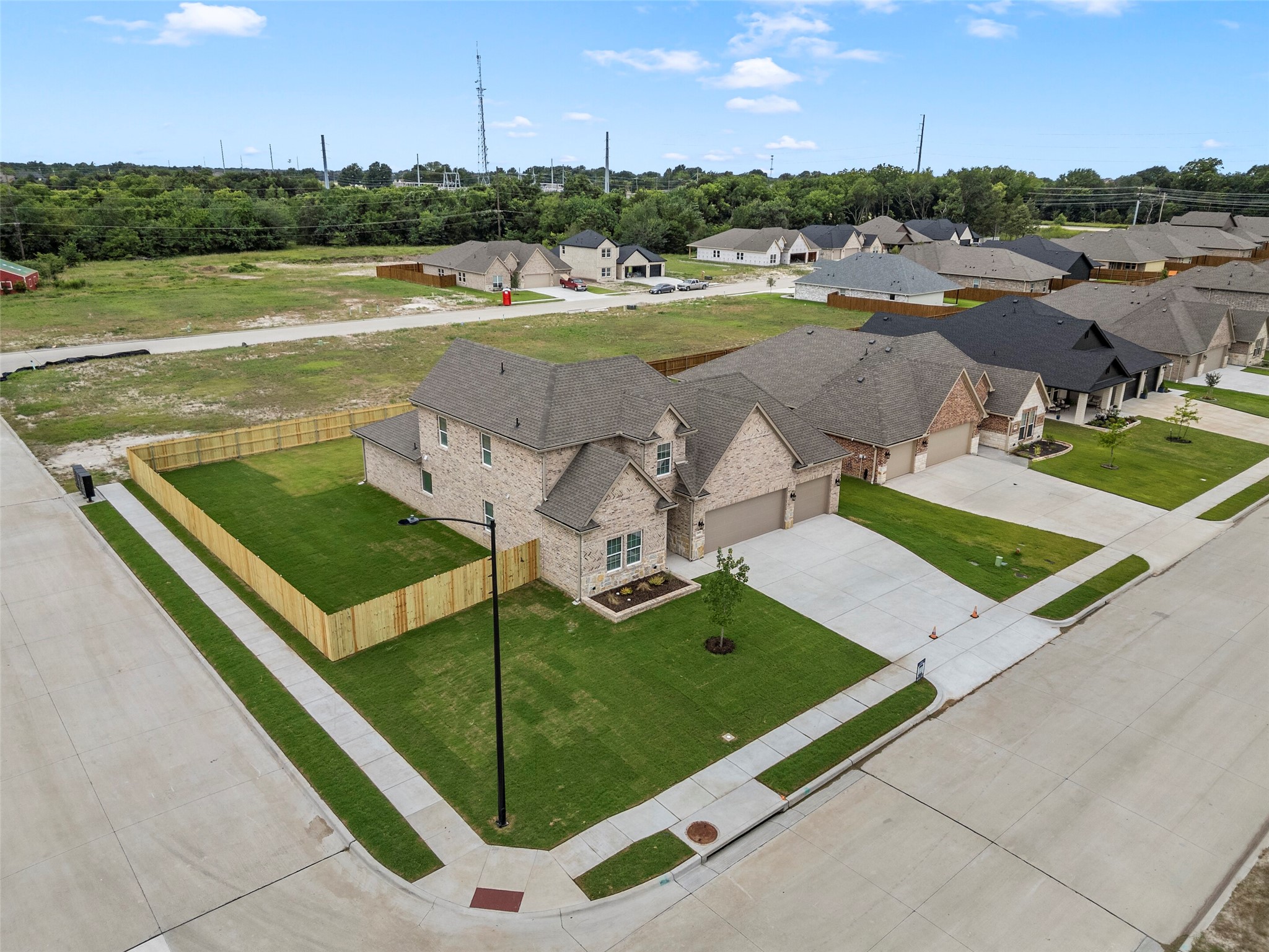 260 Brent Lane Greenville TX 75402