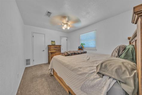 453 Irene Street Burleson TX 76028