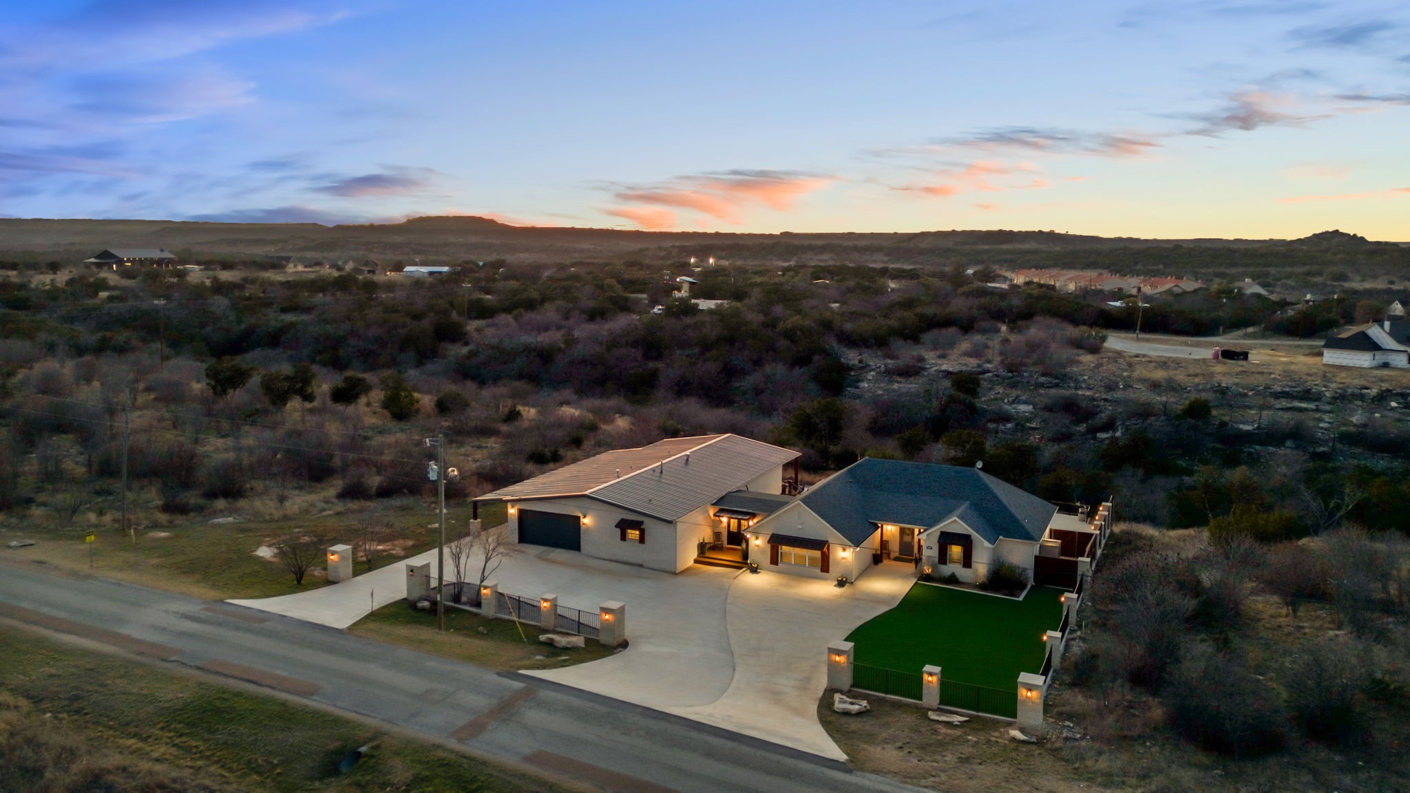 5013 Hell's Gate Loop Possum Kingdom Lake TX 76475