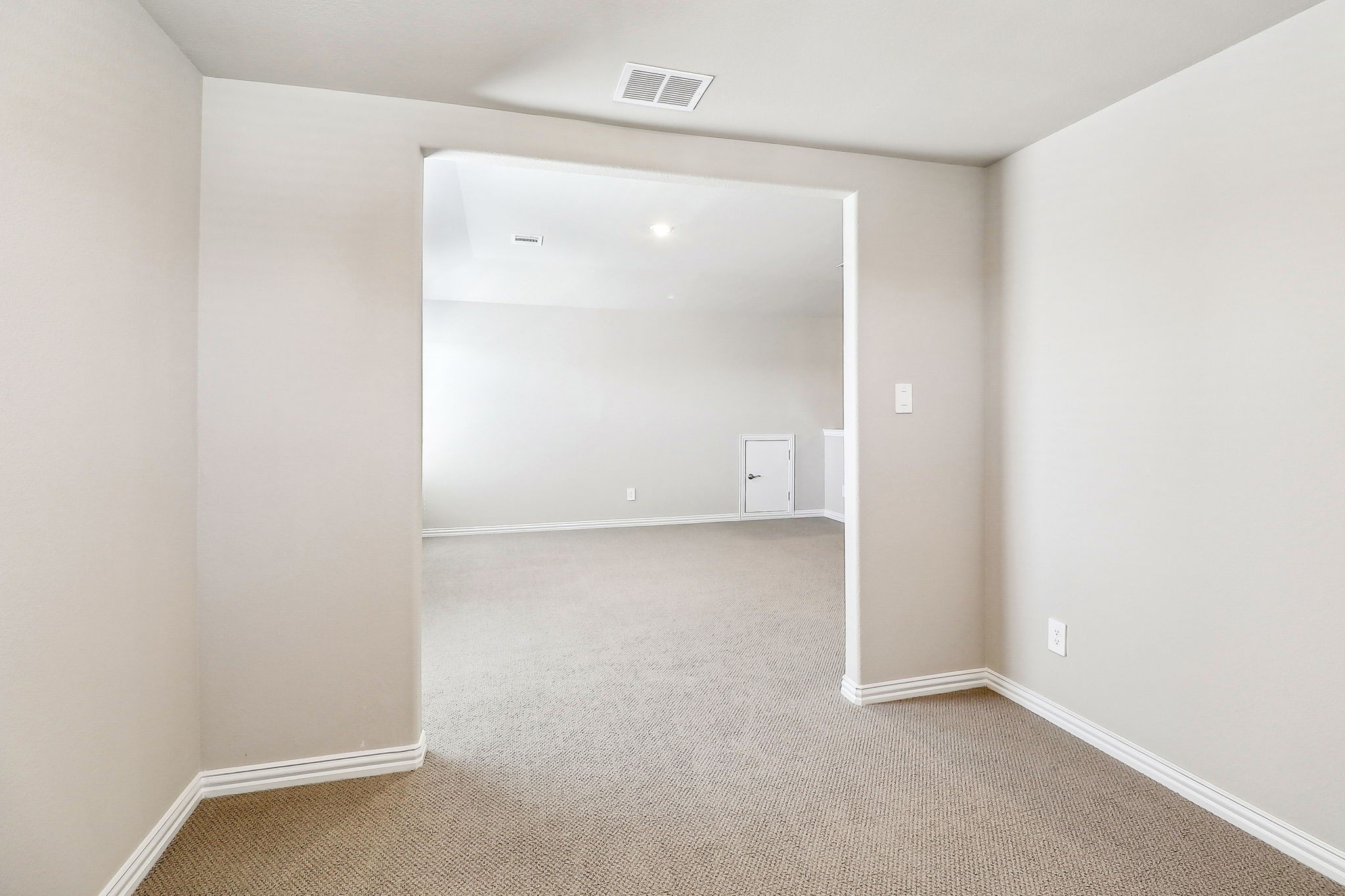 6636 Creek Edge Circle Fort Worth TX 76036