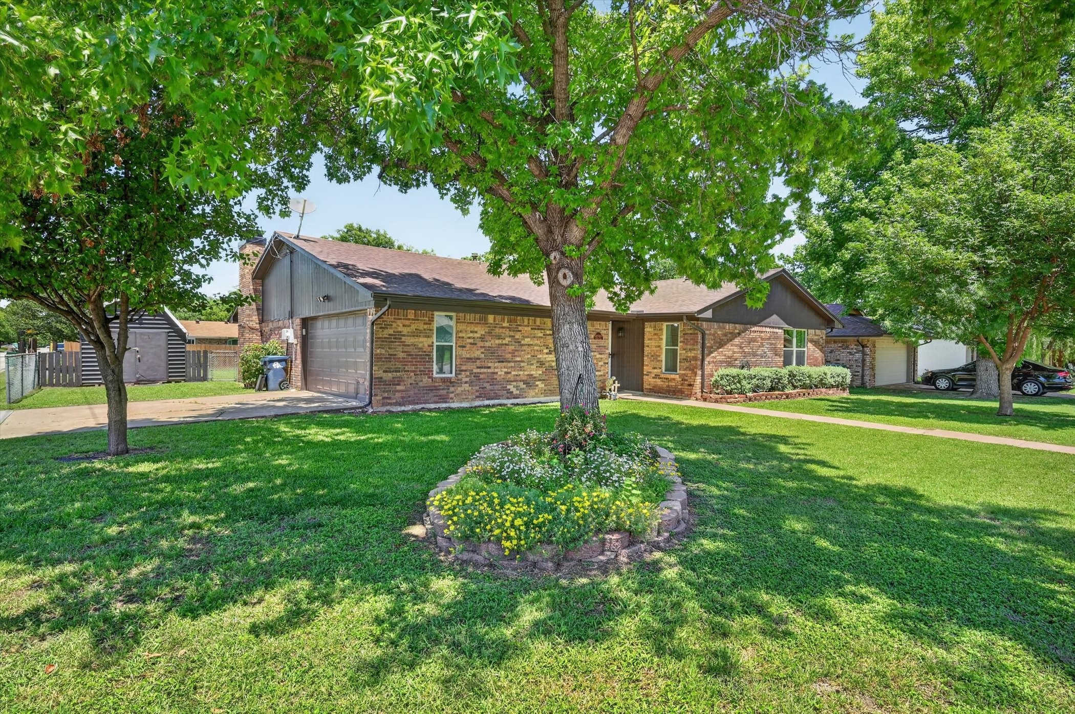 2701 Chebi Lane Denton TX 76209