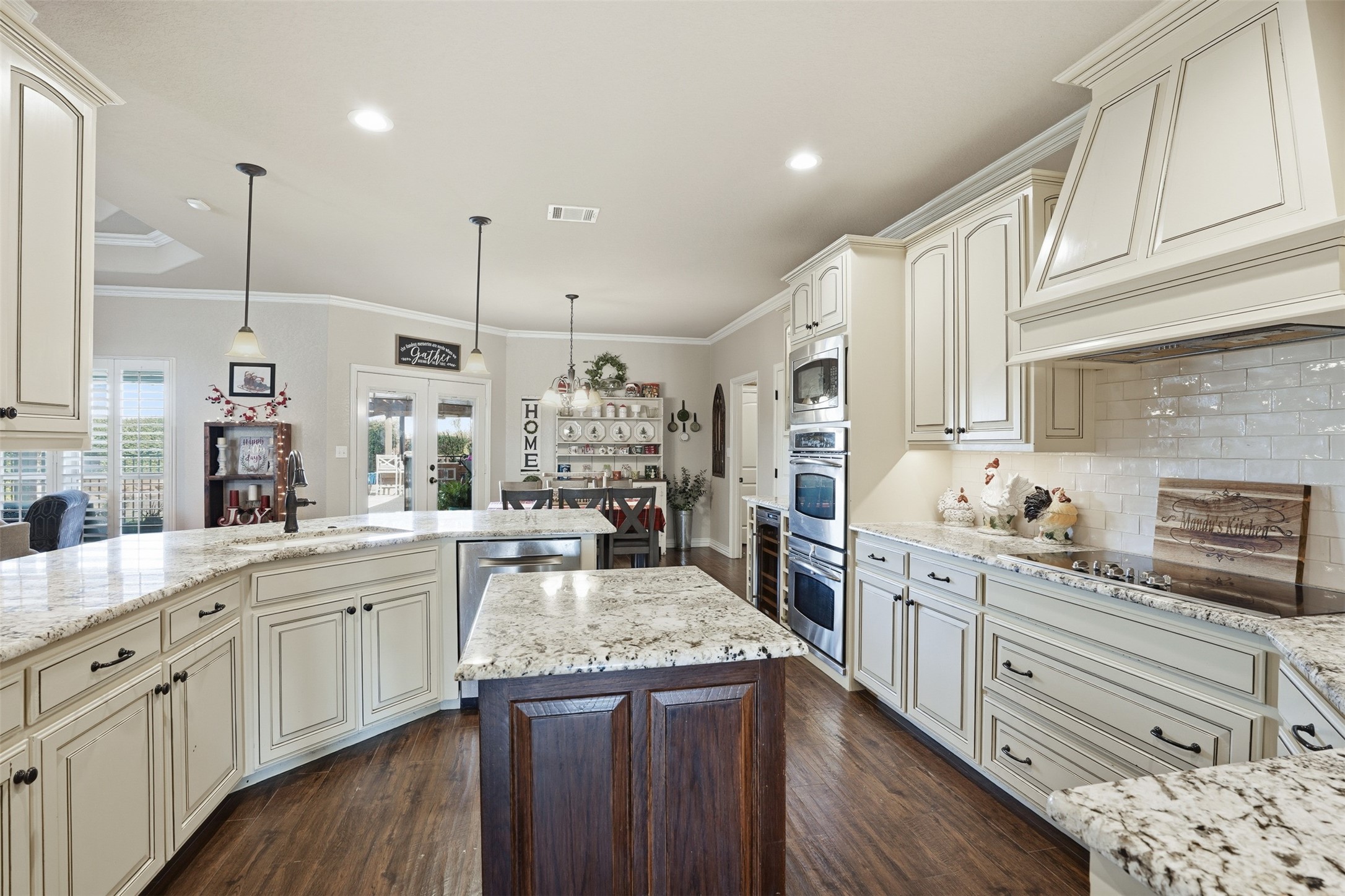 2219 Nottaway Drive Cleburne TX 76033