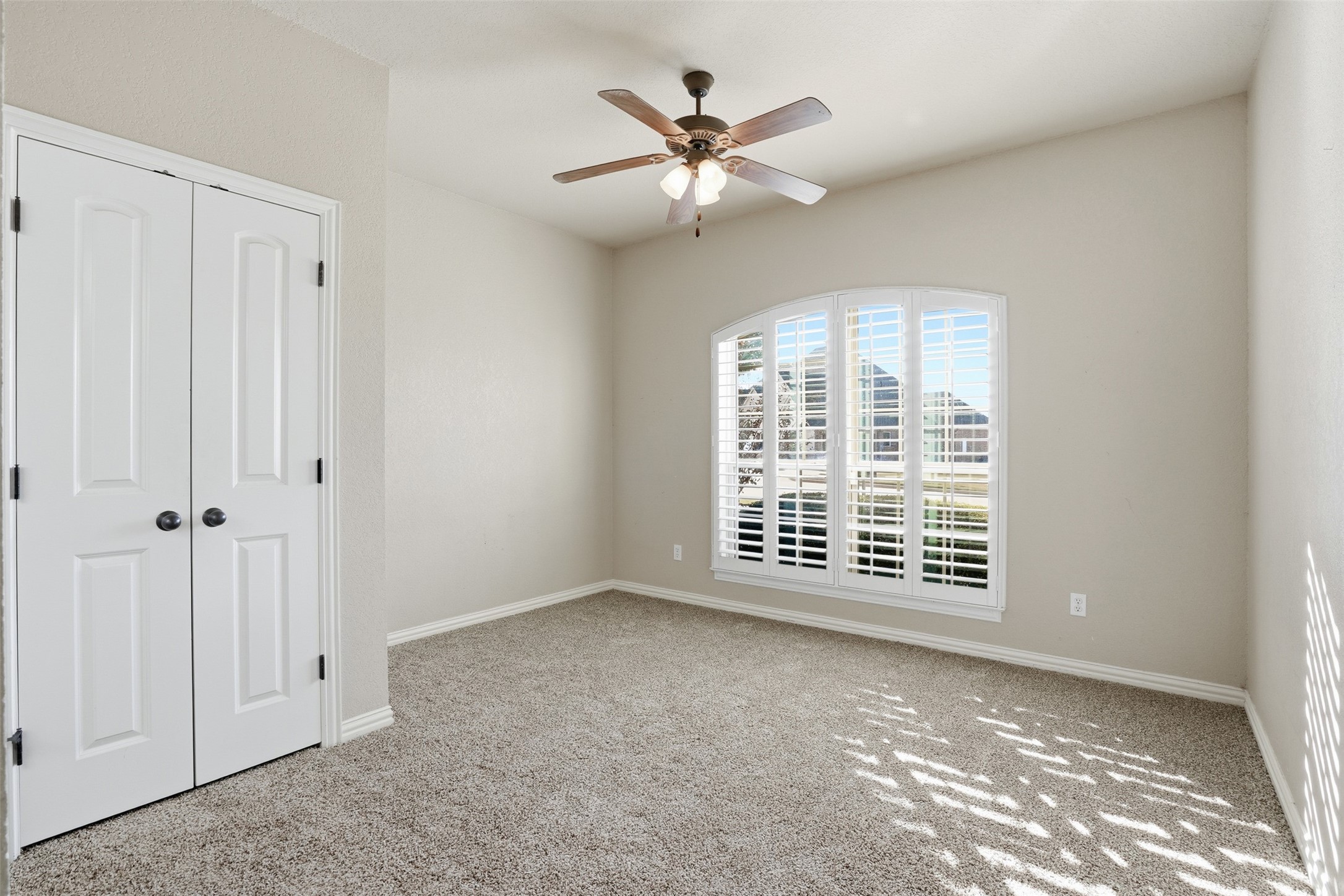 2219 Nottaway Drive Cleburne TX 76033
