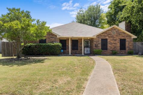 902 Wayne Avenue Duncanville TX 75137