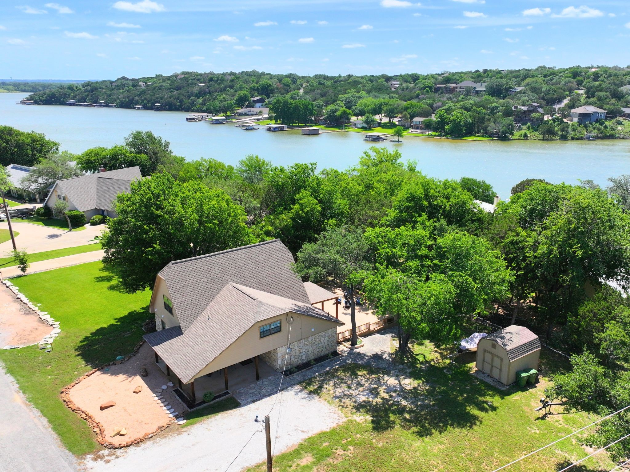 1425 Blackhawk Circle Granbury TX 76048