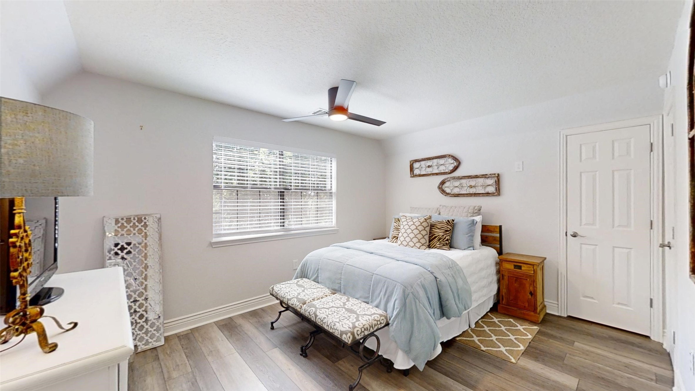1425 Blackhawk Circle Granbury TX 76048
