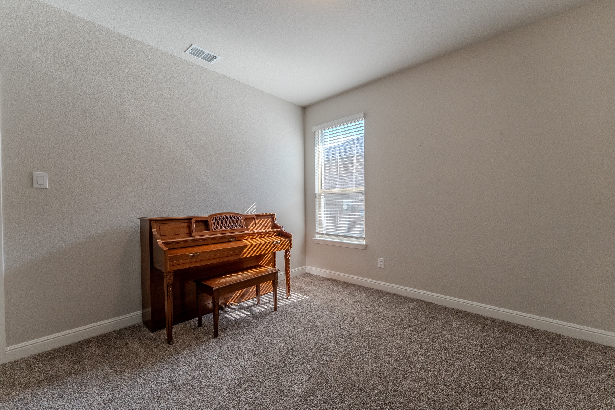 521 Dunmore Drive Fort Worth TX 76052