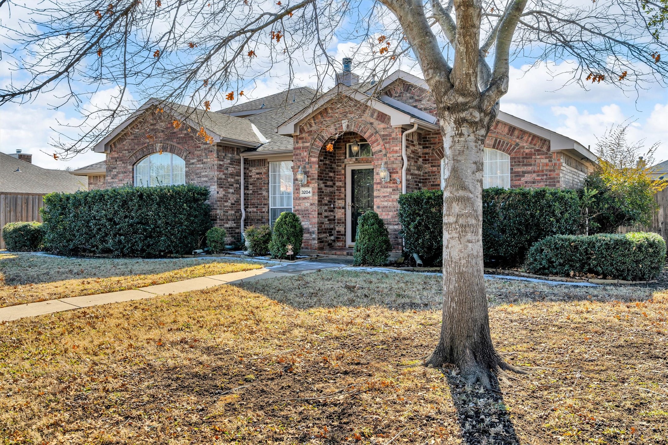 3204 Elmwood Drive Mesquite TX 75181