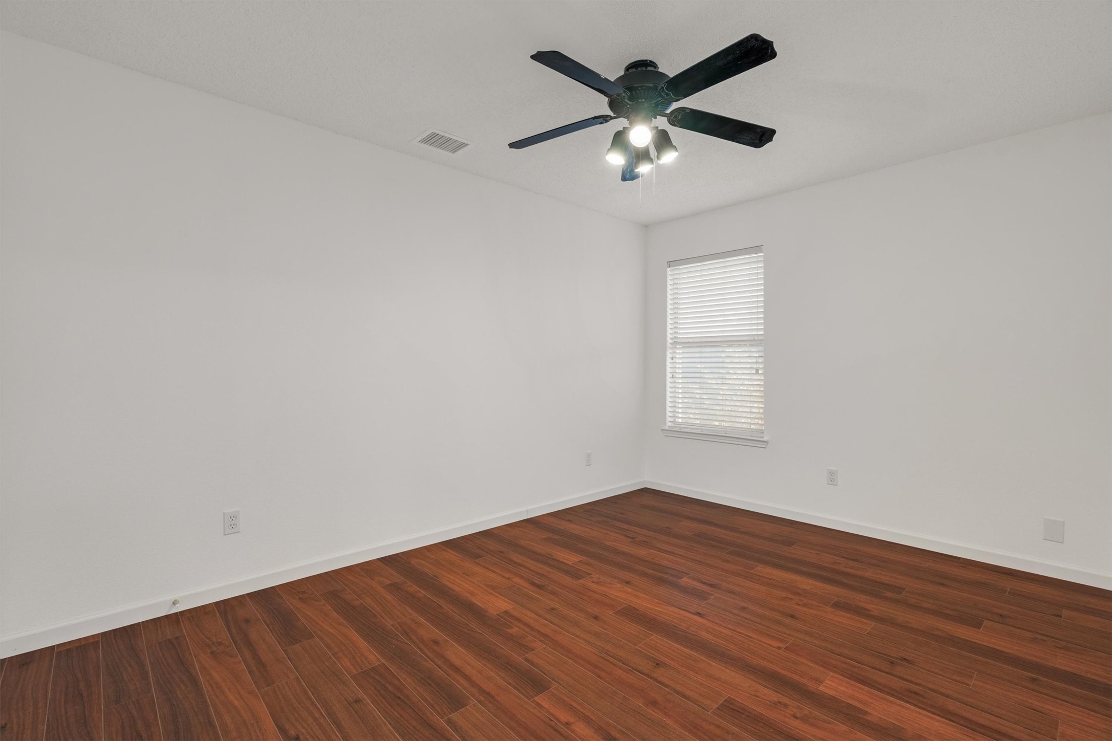 3204 Elmwood Drive Mesquite TX 75181