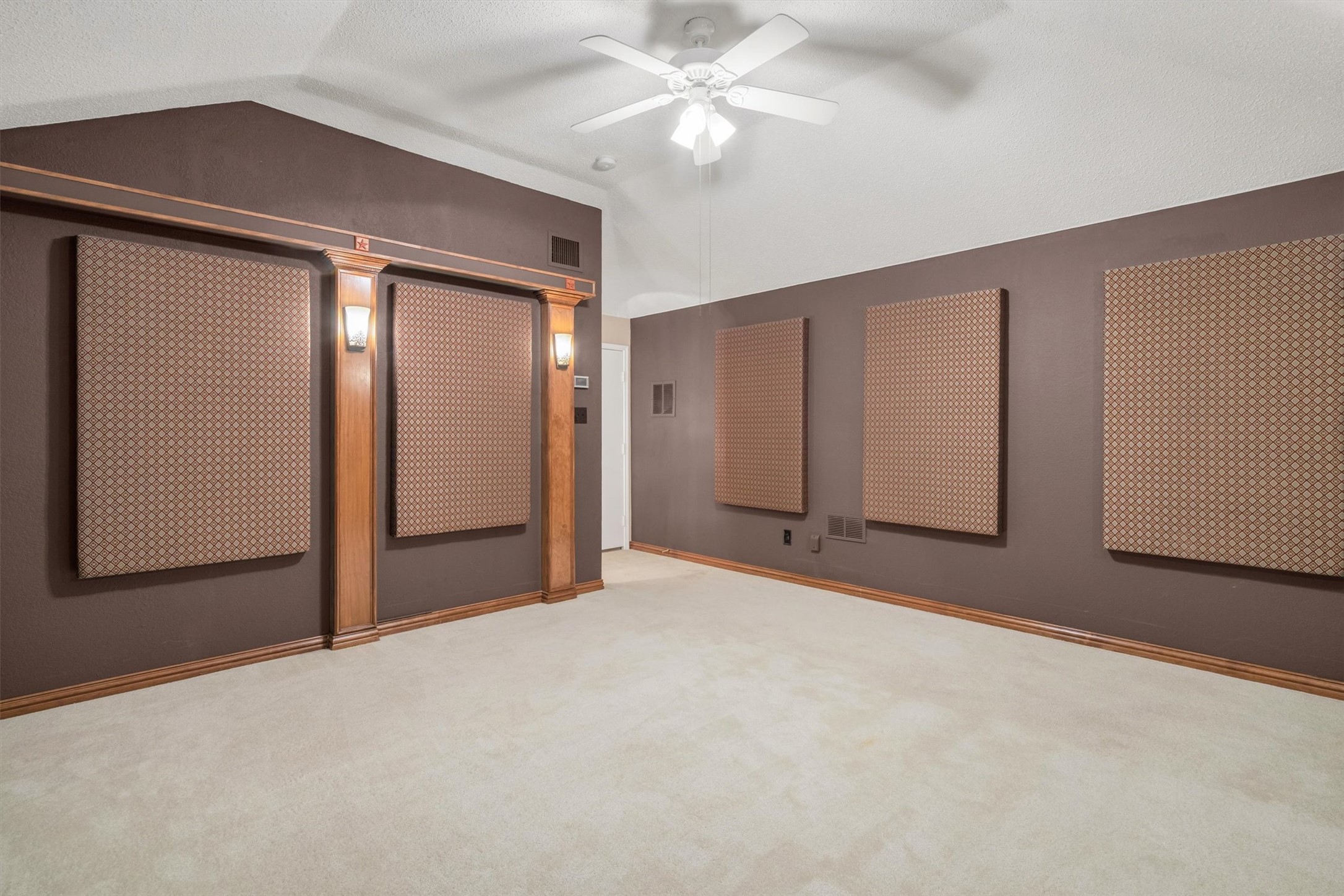 3204 Elmwood Drive Mesquite TX 75181