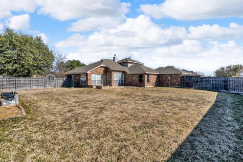 3204 Elmwood Drive Mesquite TX 75181