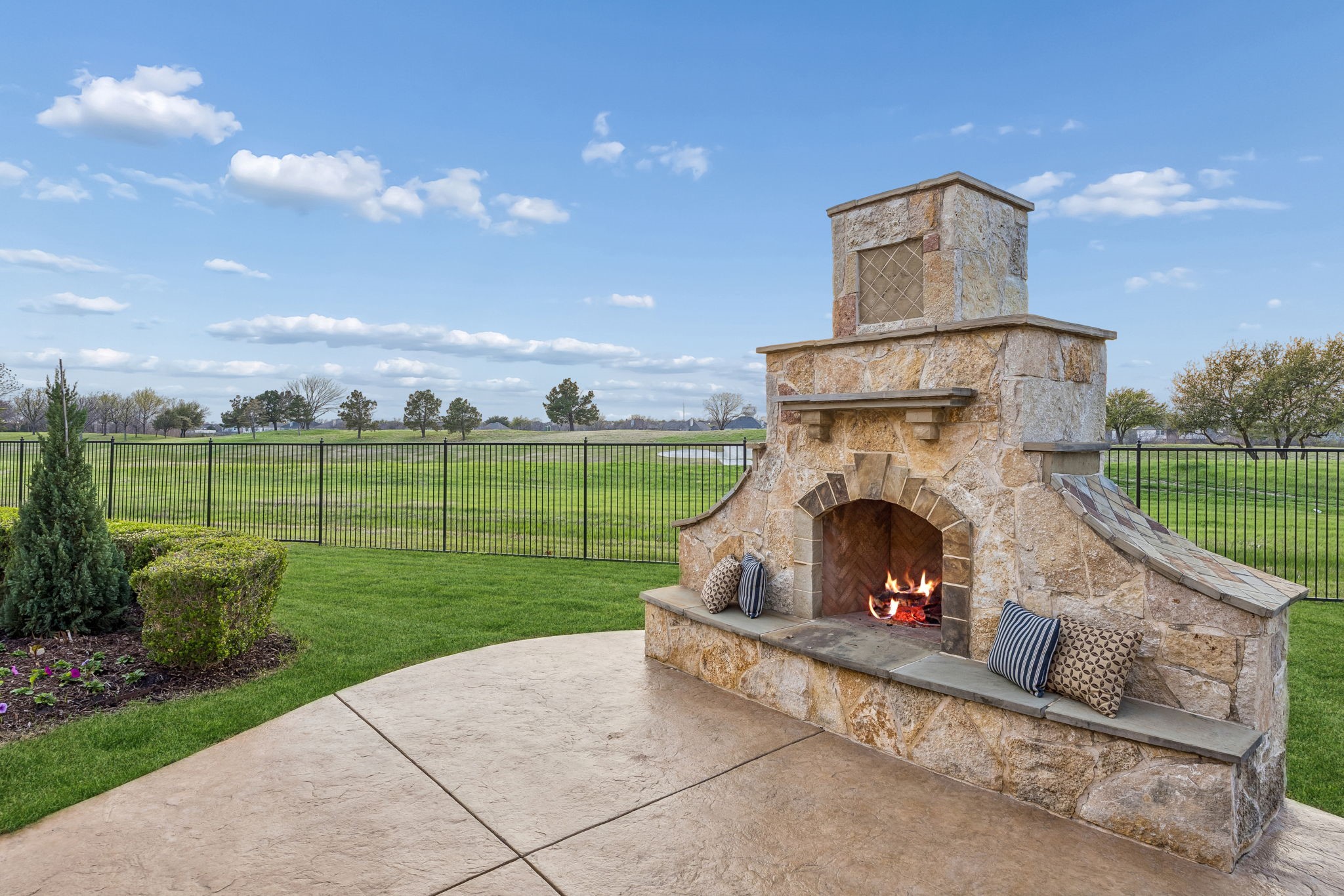 1799 Prince William Lane Frisco TX 75034
