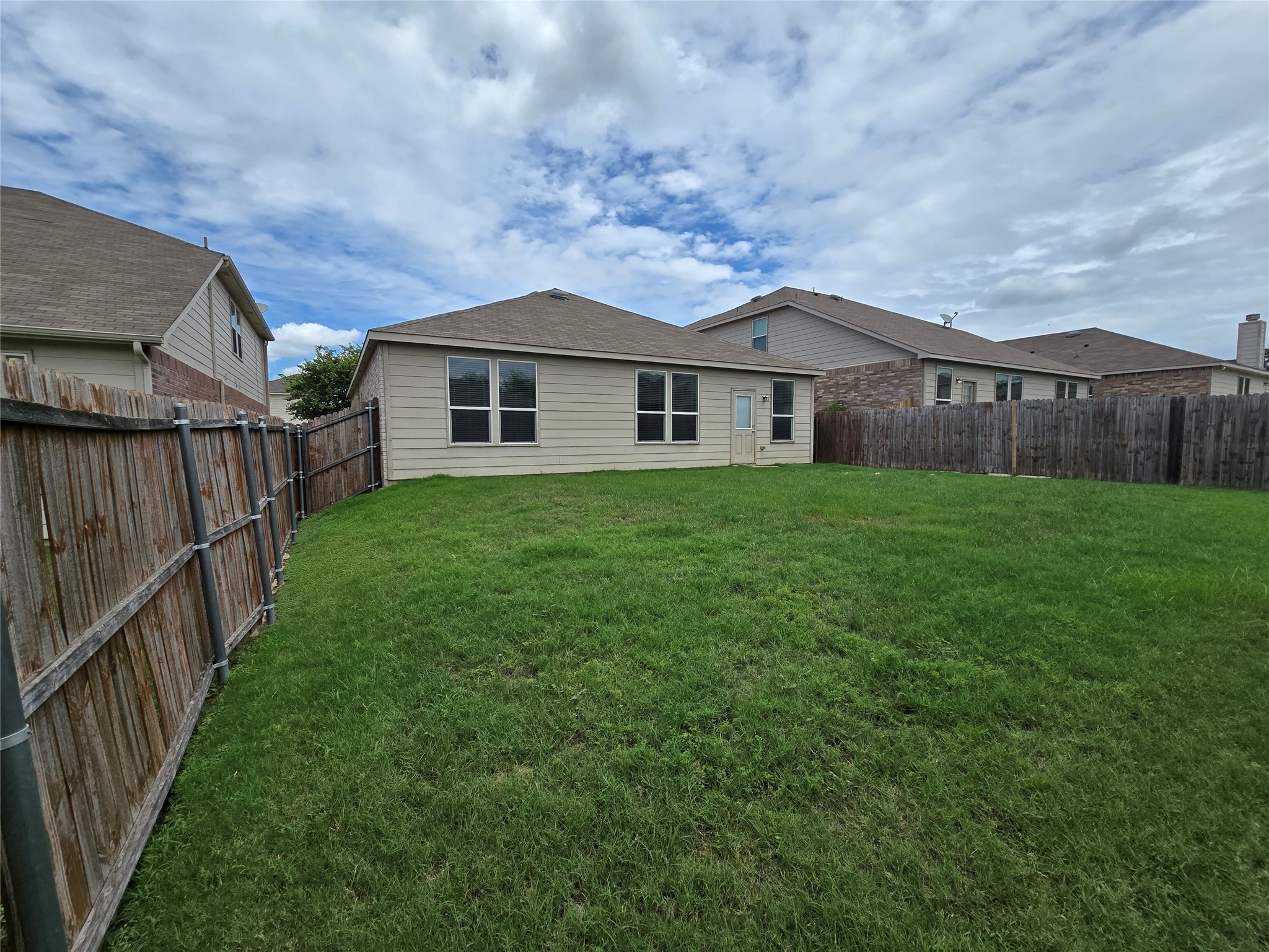 2428 Lohani Lane Fort Worth TX 76131