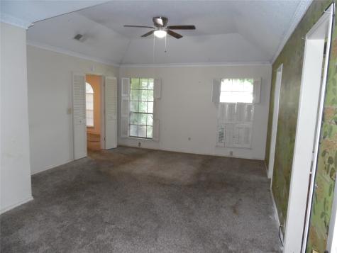 1912 Druid Lane Fort Worth TX 76112