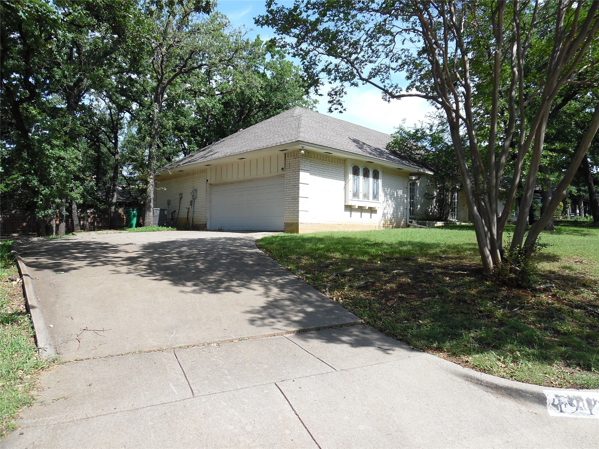 1912 Druid Lane Fort Worth TX 76112