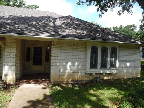 1912 Druid Lane Fort Worth TX 76112
