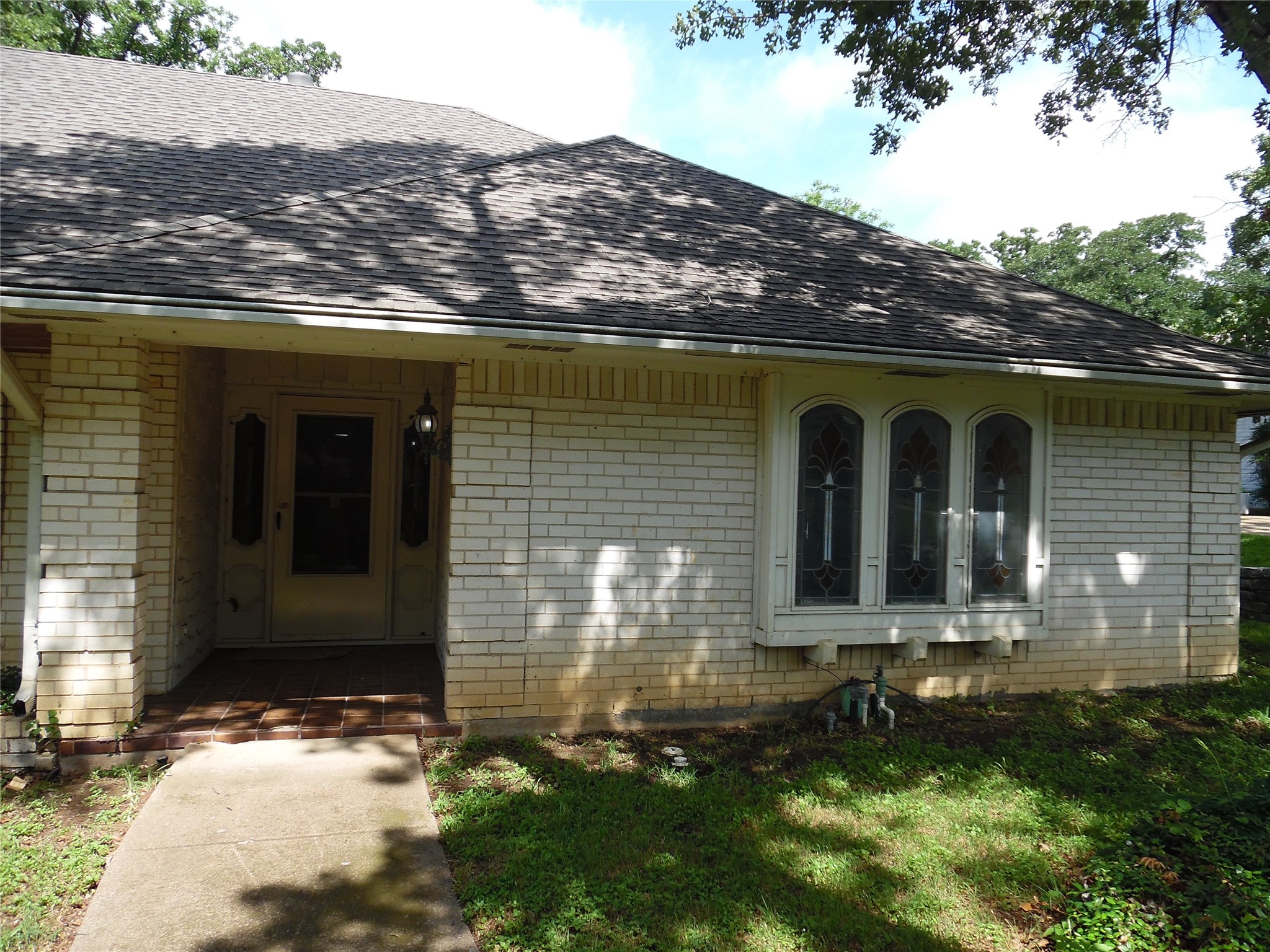 1912 Druid Lane Fort Worth TX 76112