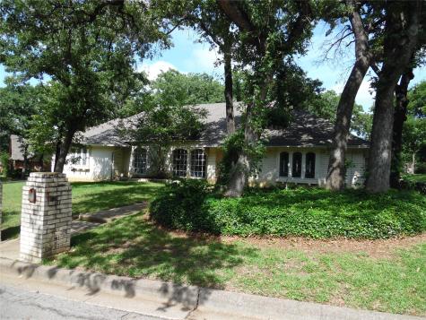 1912 Druid Lane Fort Worth TX 76112