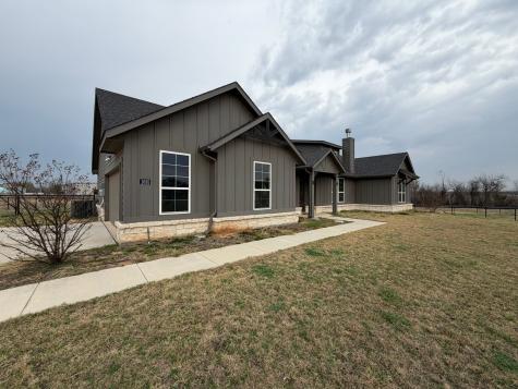 1035 Northern Oaks Court Springtown TX 76082