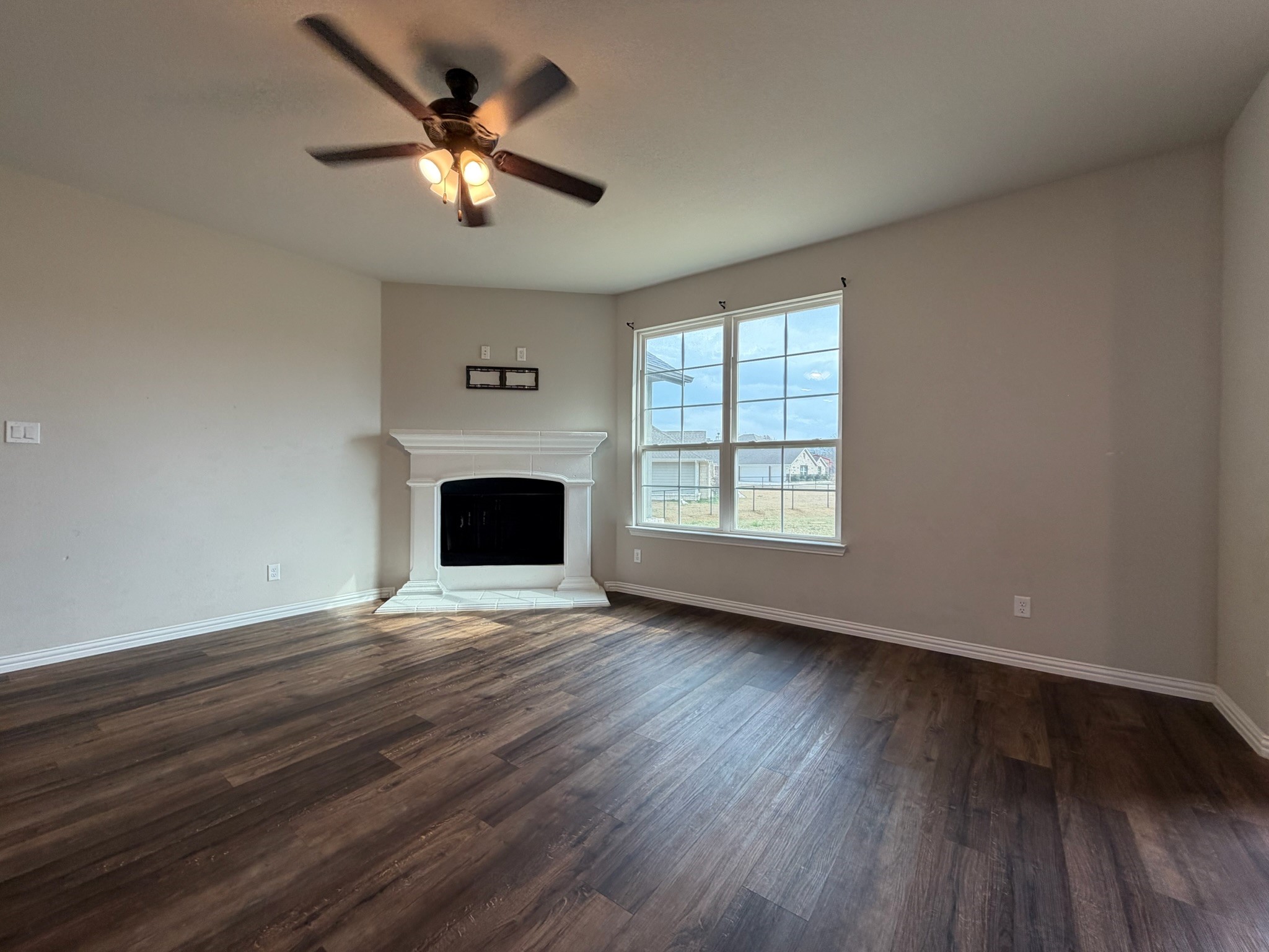 1035 Northern Oaks Court Springtown TX 76082