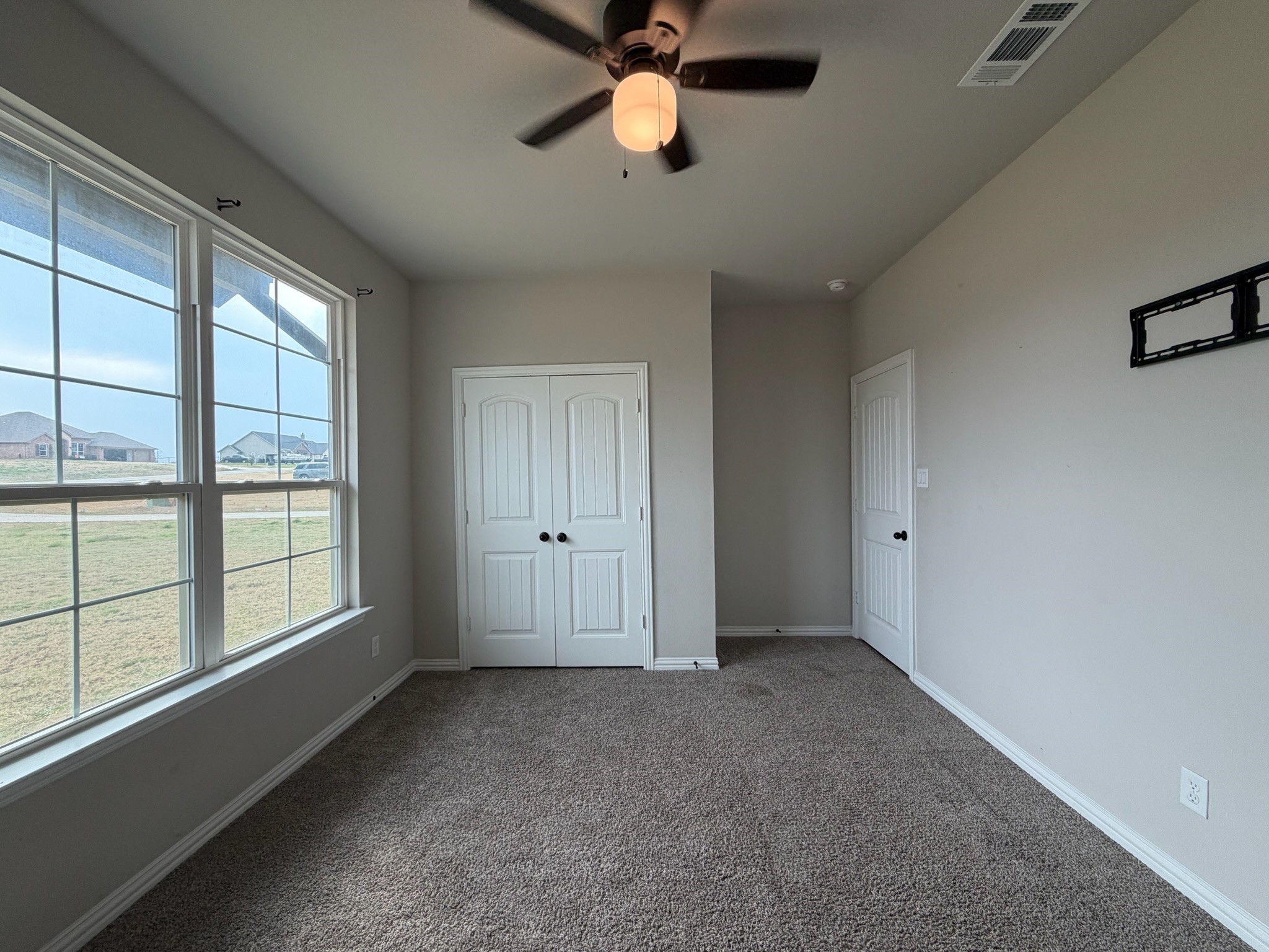 1035 Northern Oaks Court Springtown TX 76082