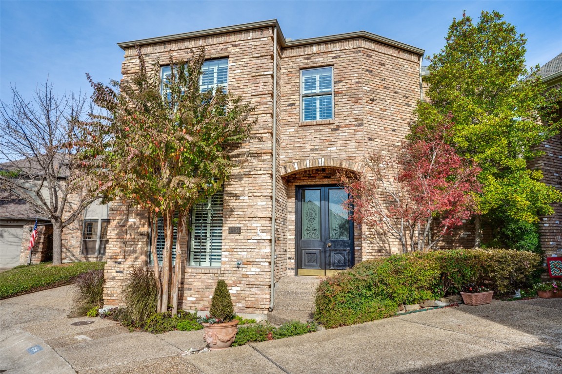4134 Crossing Lane Dallas TX 75220