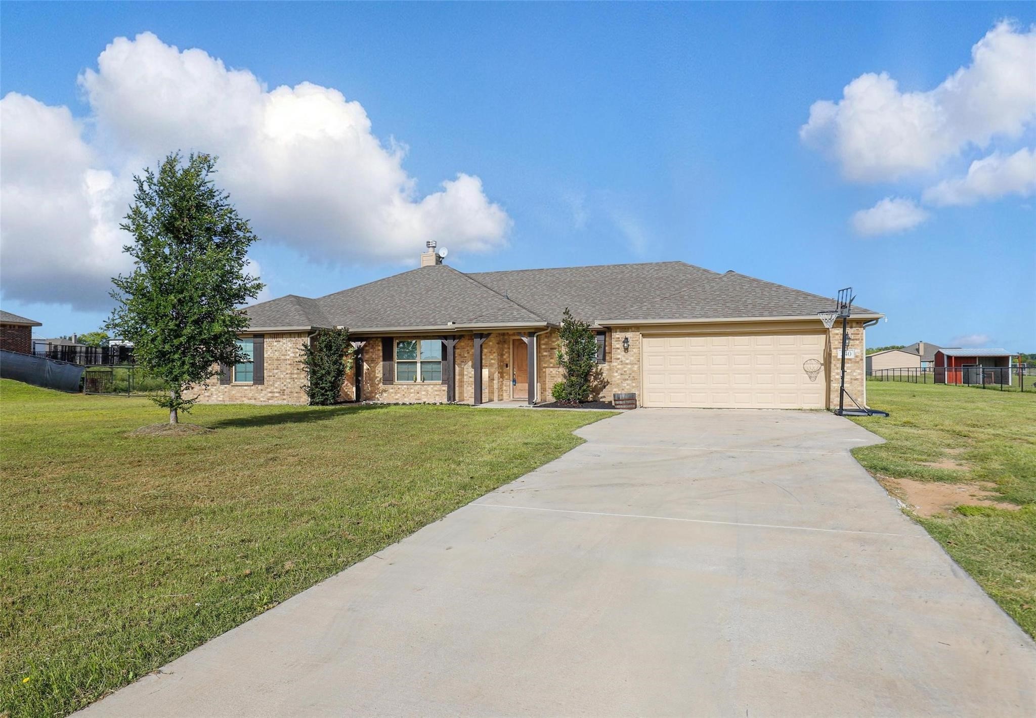 240 Springwood Ranch Loop Springtown TX 76082