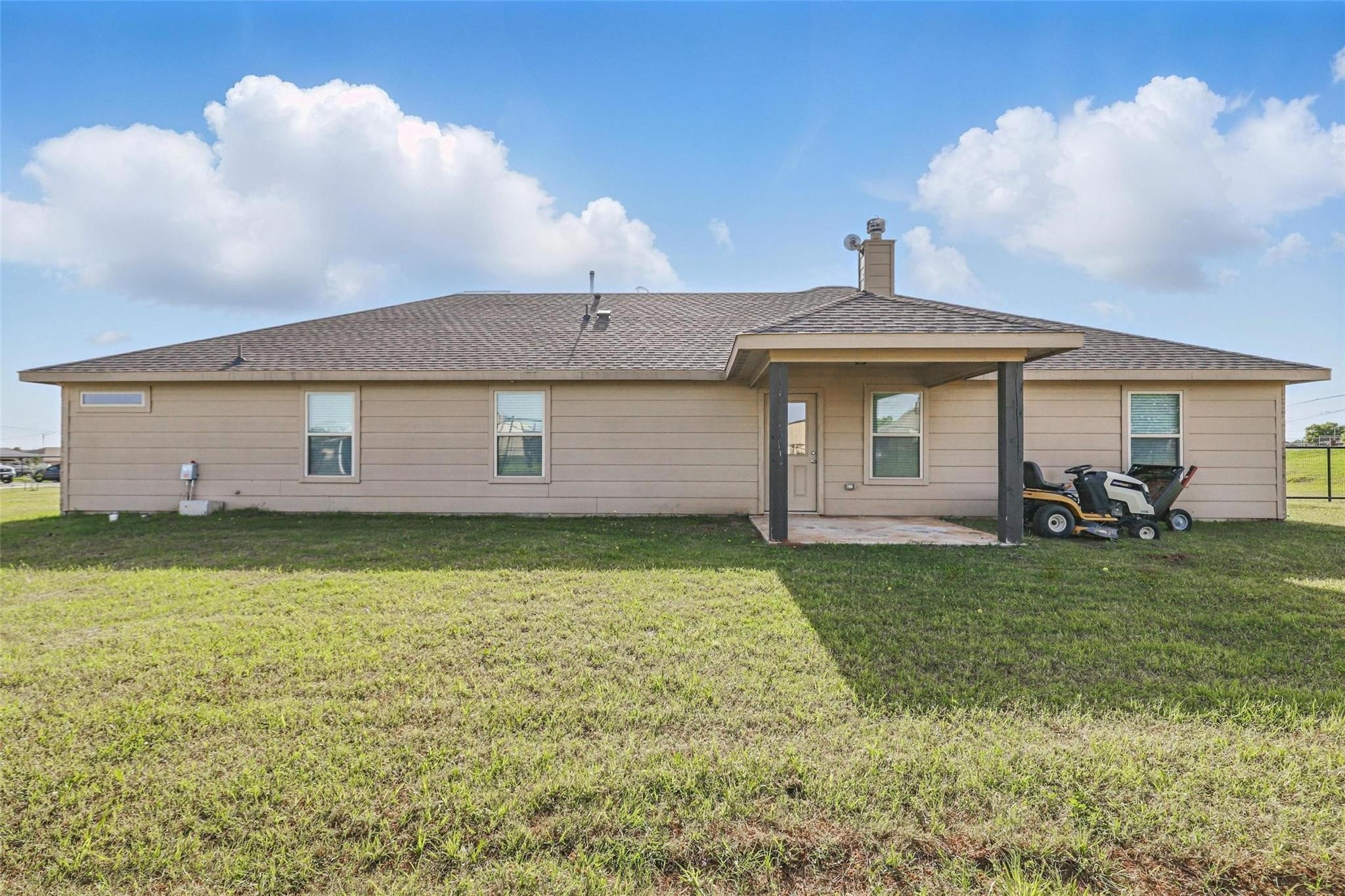 240 Springwood Ranch Loop Springtown TX 76082
