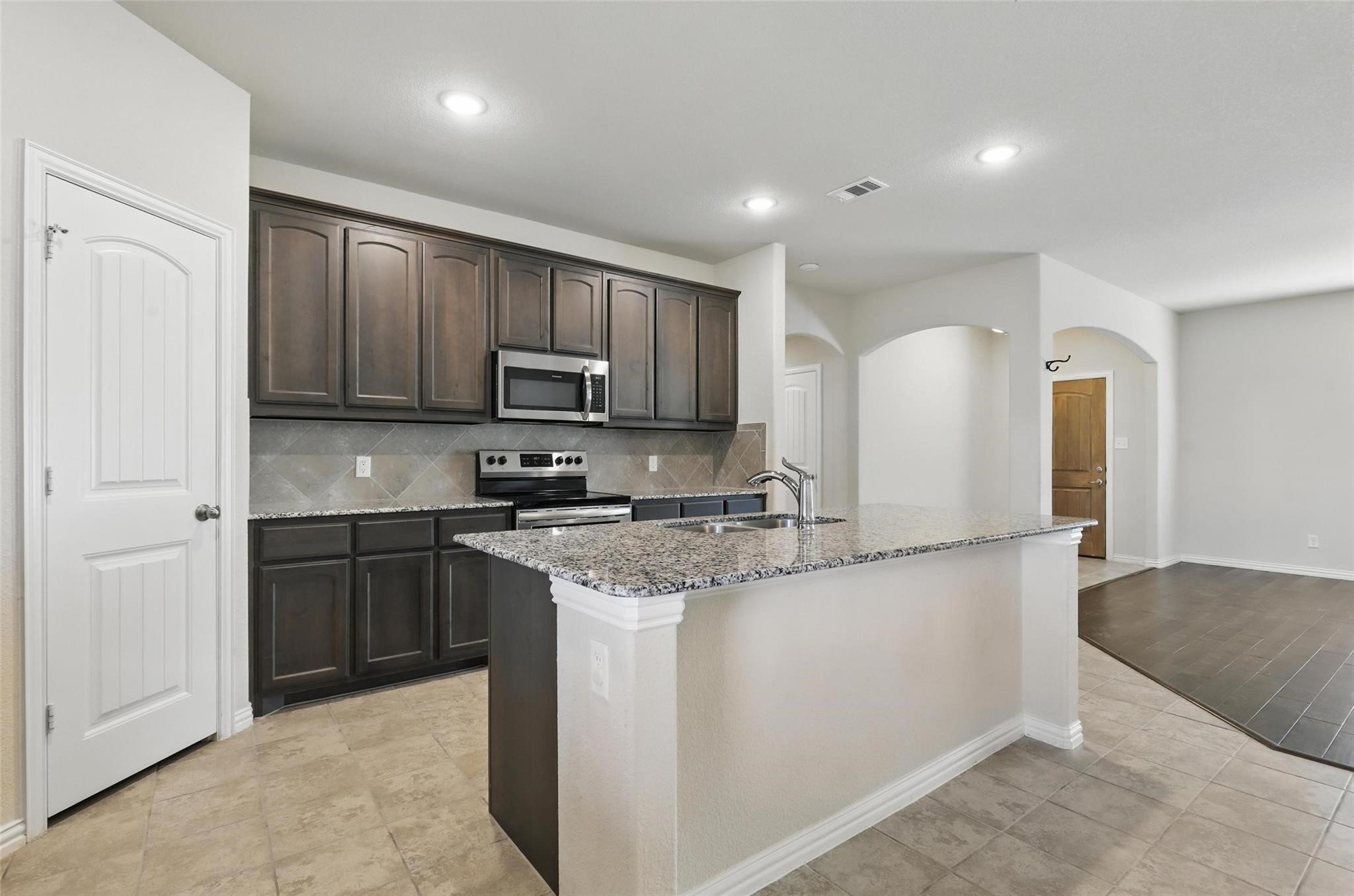 240 Springwood Ranch Loop Springtown TX 76082