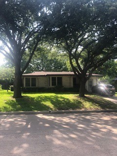 4736 Staples Avenue Fort Worth TX 76133