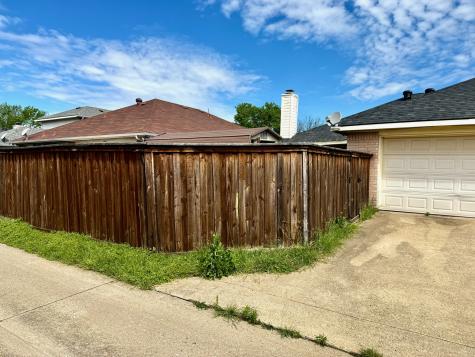 2836 Saint Johns Avenue Lancaster TX 75146