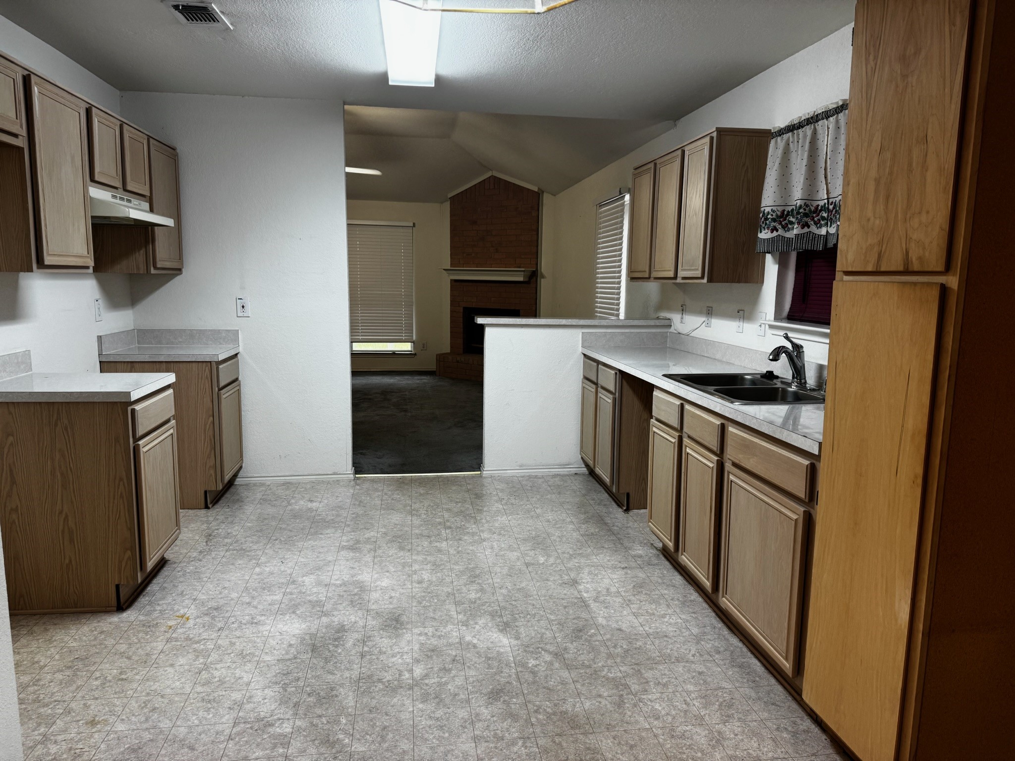 2836 Saint Johns Avenue Lancaster TX 75146