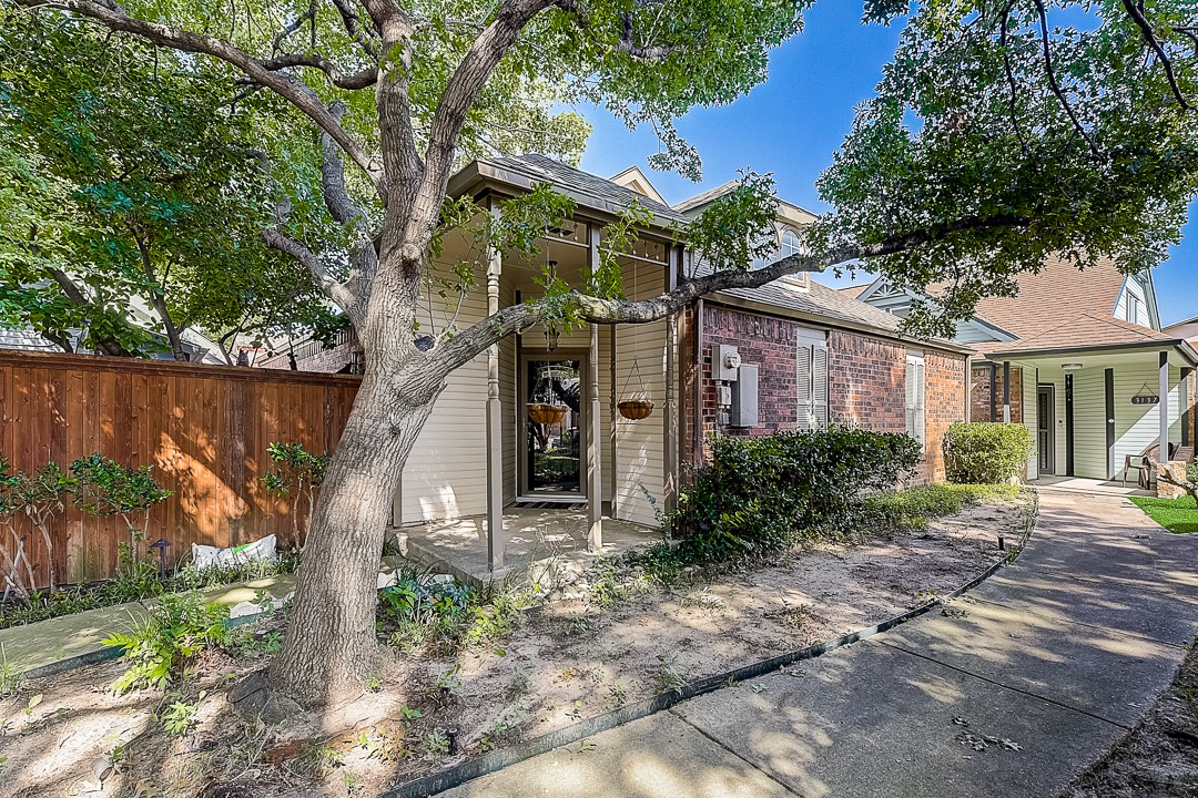 3135 Royal Gable Drive Dallas TX 75229