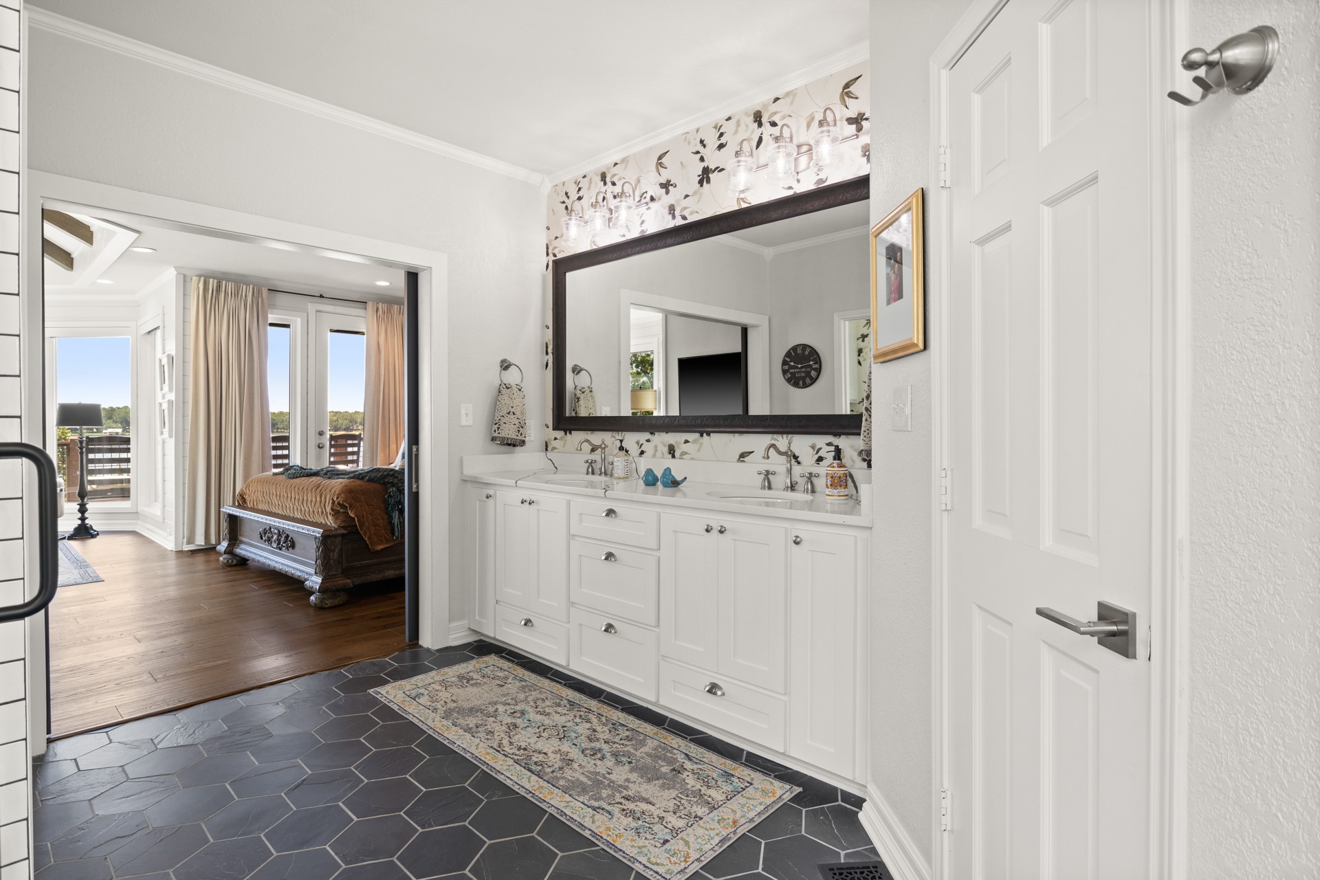 359 E El Dorado Scroggins TX 75480
