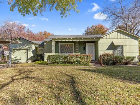 1004 Keith Pumphrey Drive River Oaks TX 76114