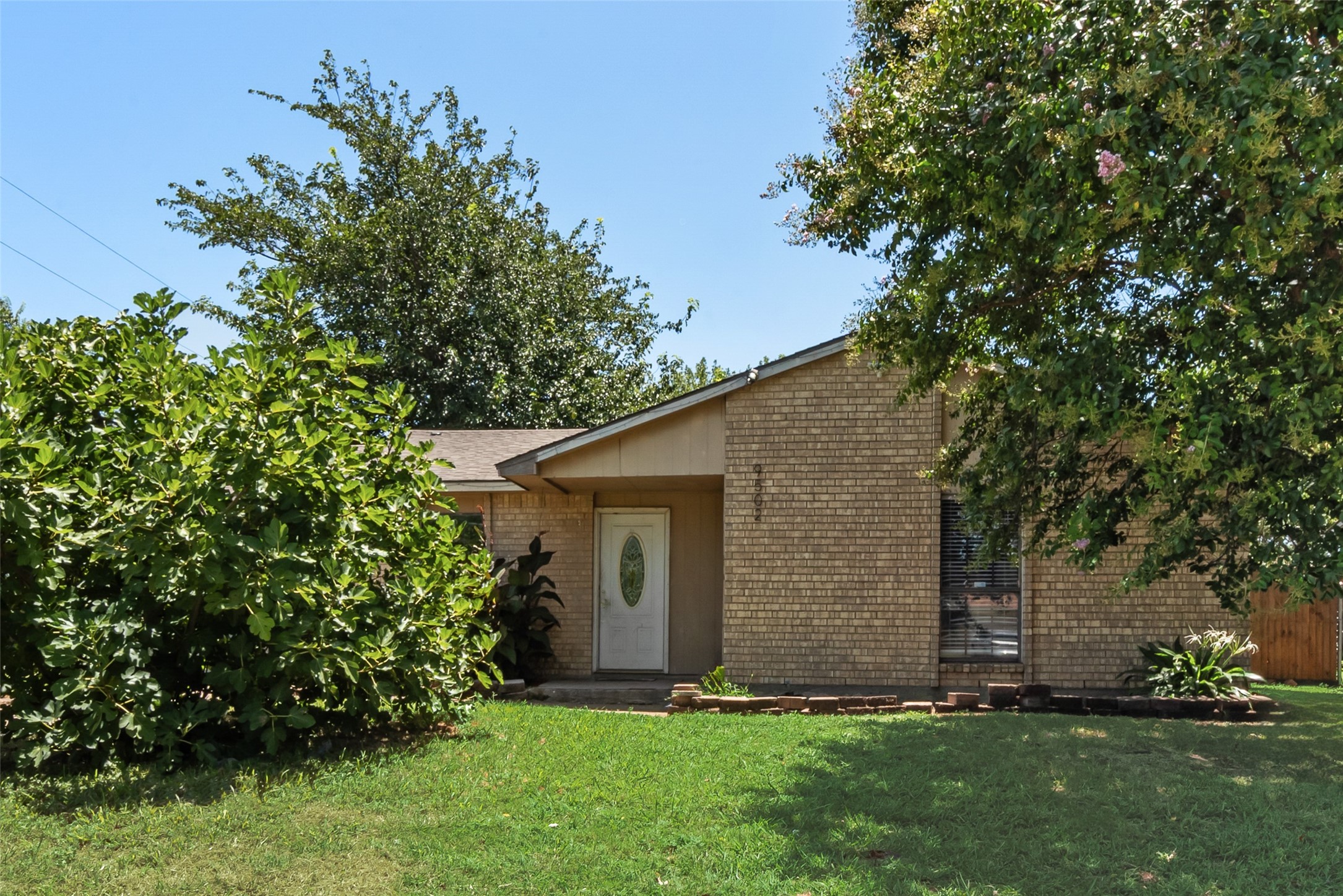 9502 Zelkova Circle Dallas TX 75249